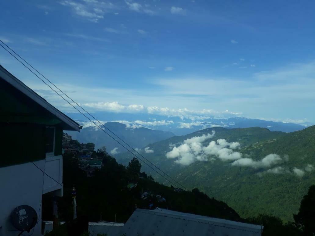 Vamoose Quaint Wood Cottage Darjeeling  Exterior foto
