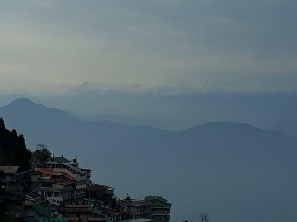 Vamoose Quaint Wood Cottage Darjeeling  Exterior foto