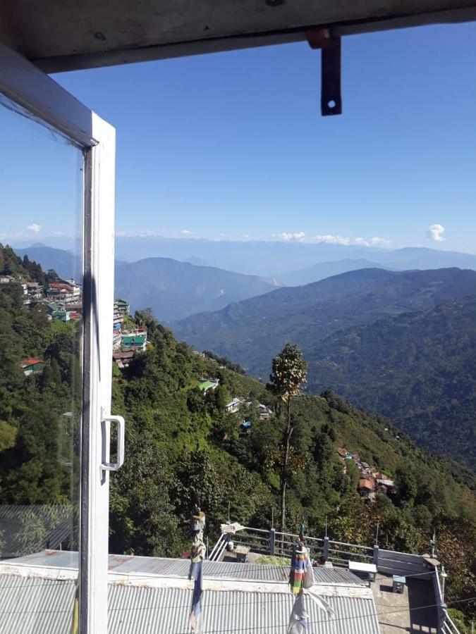 Vamoose Quaint Wood Cottage Darjeeling  Exterior foto